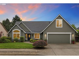 13330 SQUIRE Dr, Oregon City, OR 97045