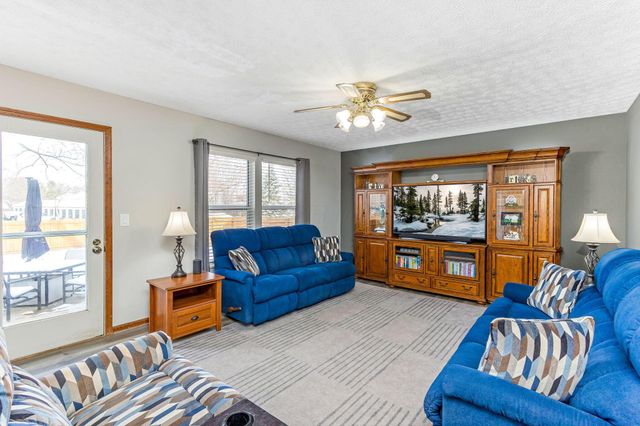 7921 Chetenham Drive, Westerville, OH 43081