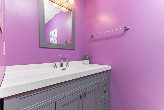 7921 Chetenham Drive, Westerville, OH 43081