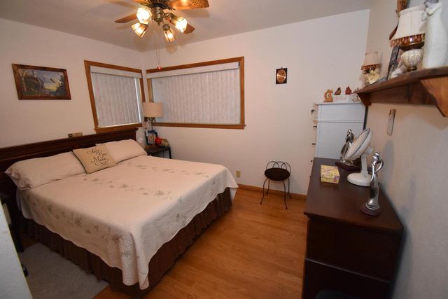 609 Blaine AVENUE, Racine, WI 53405