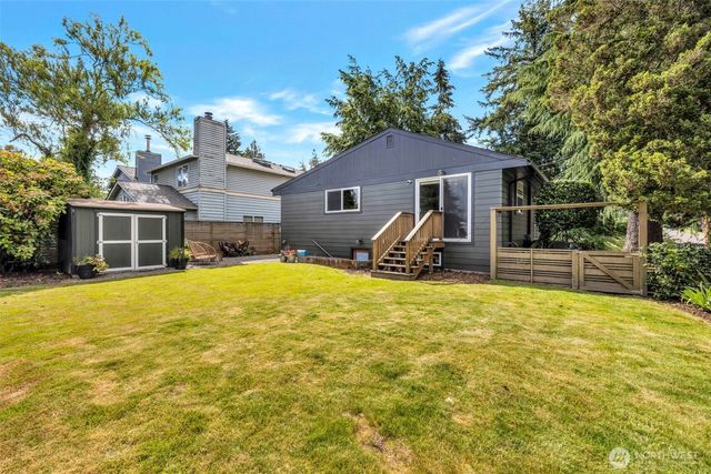 3802 NE 90th Street, Seattle, WA 98115
