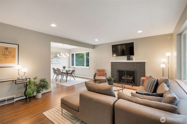 3802 NE 90th Street, Seattle, WA 98115