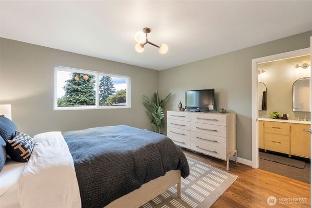 3802 NE 90th Street, Seattle, WA 98115