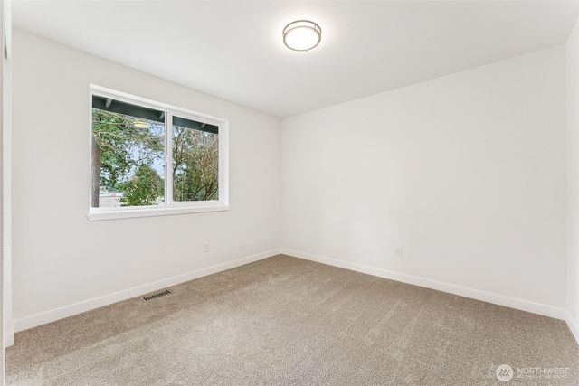 7715 126th Street E, Puyallup, WA 98373