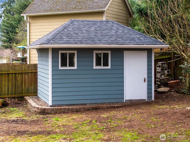 7715 126th Street E, Puyallup, WA 98373