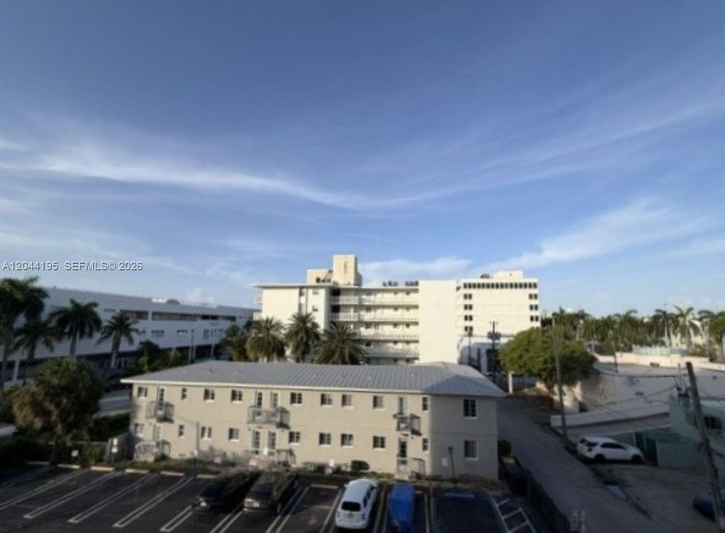 4141 Nautilus Dr 4J, Miami Beach, FL 33140