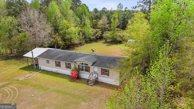 1298 Lee Road, Pembroke, GA 31321