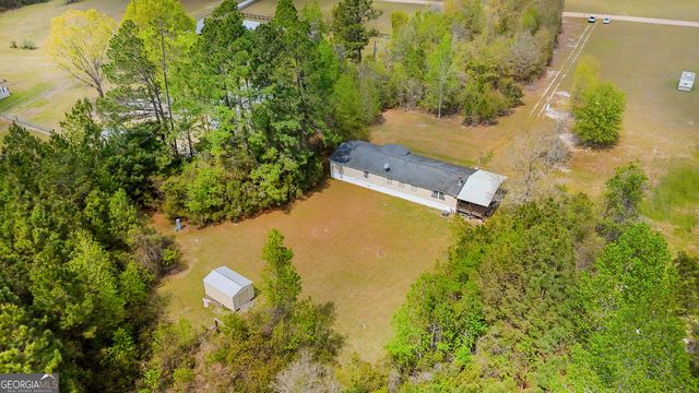 1298 Lee Road, Pembroke, GA 31321
