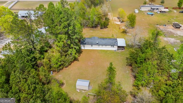 1298 Lee Road, Pembroke, GA 31321