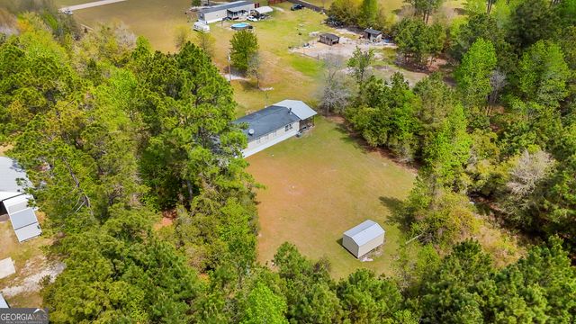 1298 Lee Road, Pembroke, GA 31321