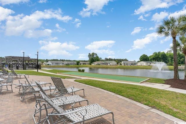 203 Lakeside Crossing Dr., Conway, SC 29526