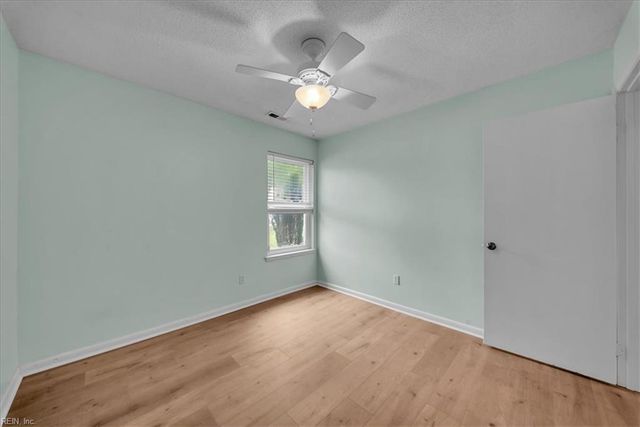 2644 Saint Regis LN, Virginia Beach, VA 23453