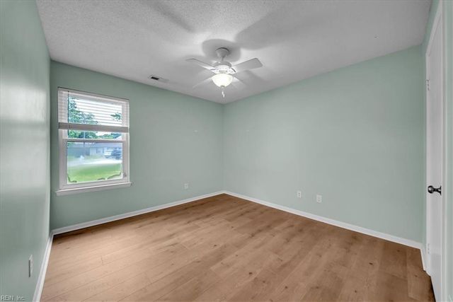 2644 Saint Regis LN, Virginia Beach, VA 23453