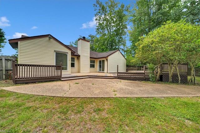 2644 Saint Regis LN, Virginia Beach, VA 23453
