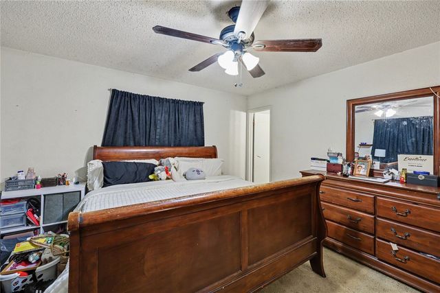 3317 Cresthill Dr, Corpus Christi, TX 78415