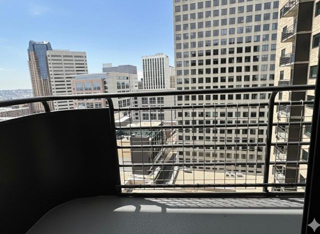 66 9th Street E 1913, Saint Paul, MN 55101