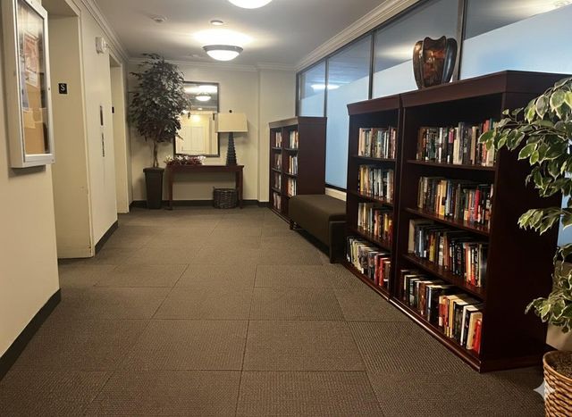 66 9th Street E 1913, Saint Paul, MN 55101