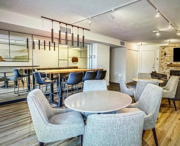 66 9th Street E 1913, Saint Paul, MN 55101