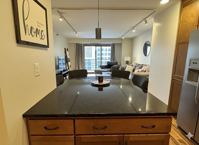 66 9th Street E 1913, Saint Paul, MN 55101