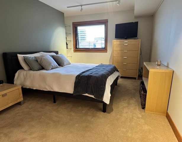 66 9th Street E 1913, Saint Paul, MN 55101