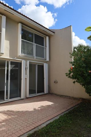 5240 NW 102nd Ct 5240, Doral, FL 33178