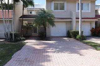 5240 NW 102nd Ct 5240, Doral, FL 33178