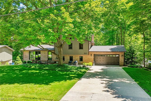 865 Old Spring Road, Copley, OH 44321