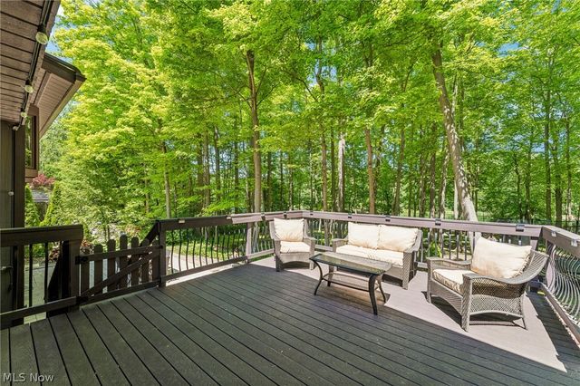 865 Old Spring Road, Copley, OH 44321
