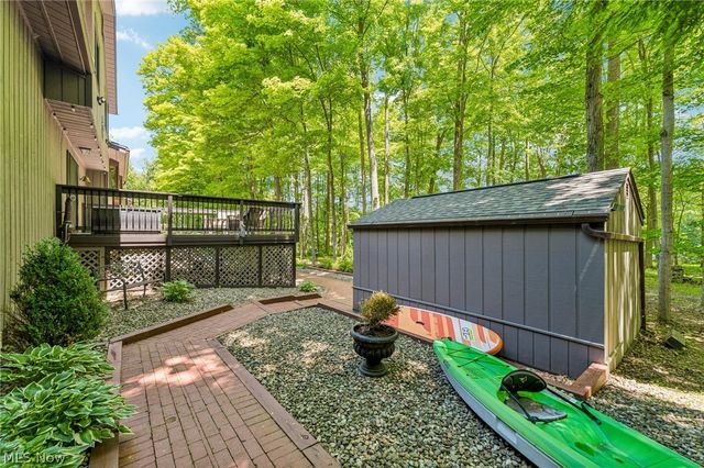 865 Old Spring Road, Copley, OH 44321