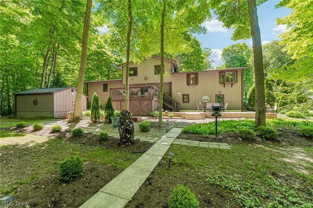 865 Old Spring Road, Copley, OH 44321