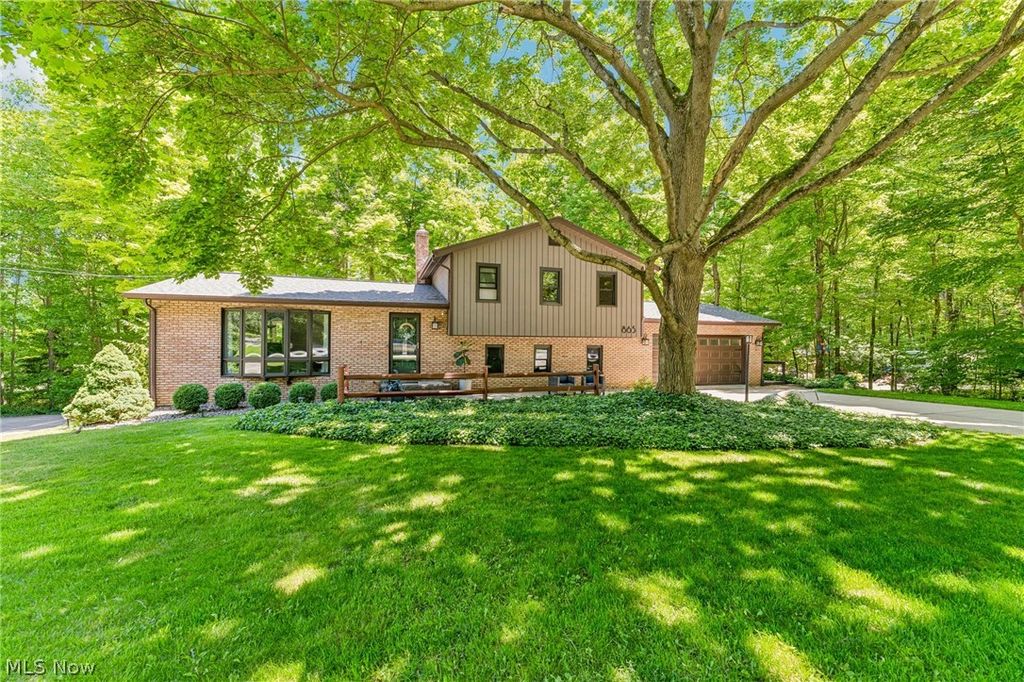 865 Old Spring Road, Copley, OH 44321