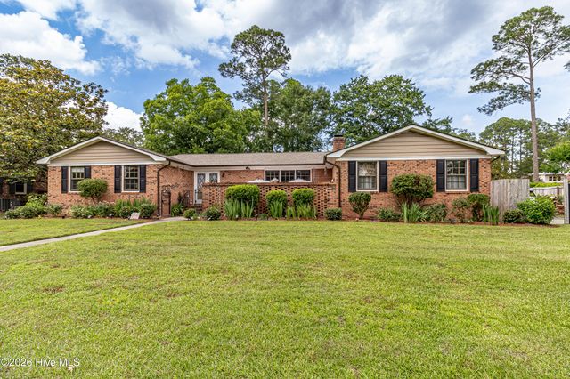 1209 W Highland Avenue, Kinston, NC 28501