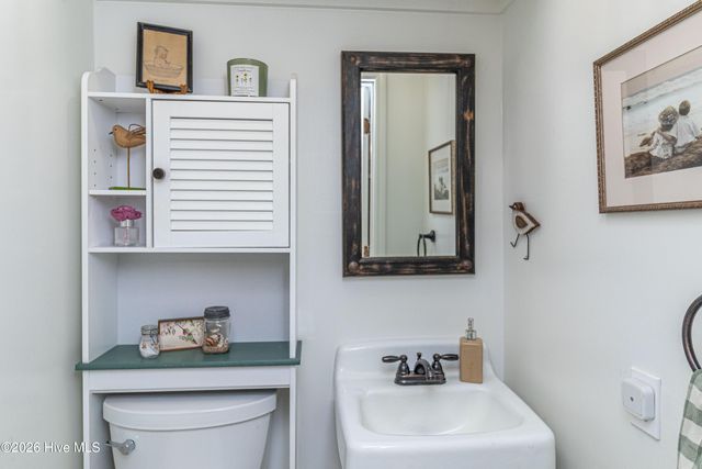 1209 W Highland Avenue, Kinston, NC 28501