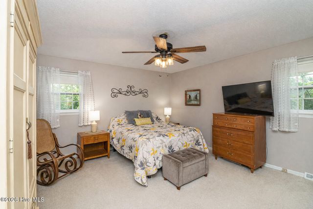 1209 W Highland Avenue, Kinston, NC 28501