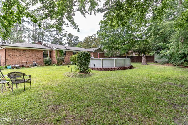 1209 W Highland Avenue, Kinston, NC 28501