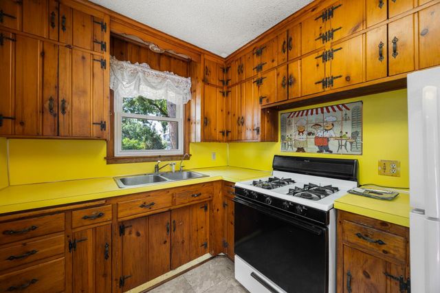 7701 Terrace Road NE, Spring Lake Park, MN 55432