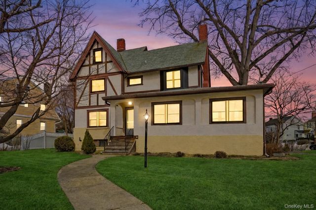 25 Midland Avenue, White Plains, NY 10606