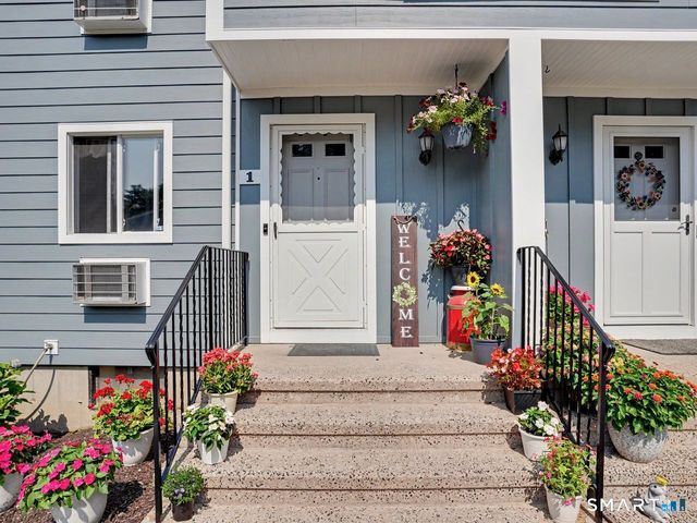 16 Donna Drive 1, Norwalk, CT 06854