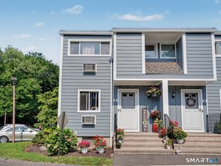 16 Donna Drive 1, Norwalk, CT 06854