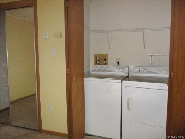 5131 Village Circle E, Manorville, NY 11949