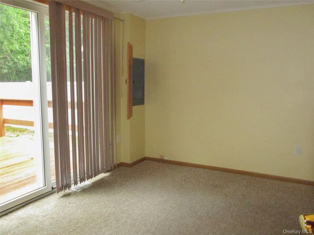 5131 Village Circle E, Manorville, NY 11949