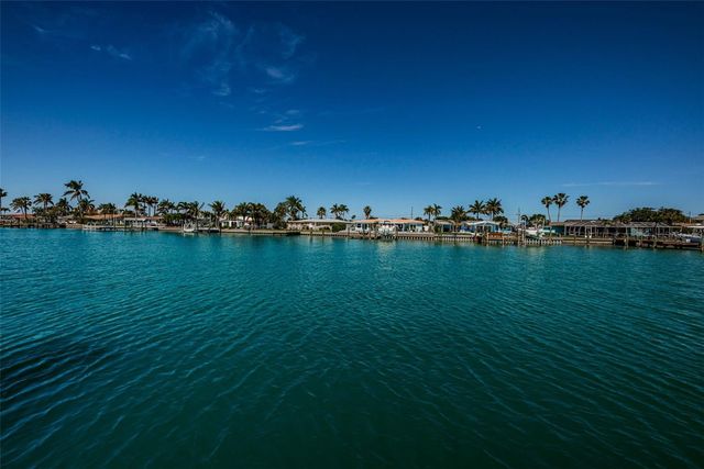 12305 3RD STREET E 2, Treasure Island, FL 33706