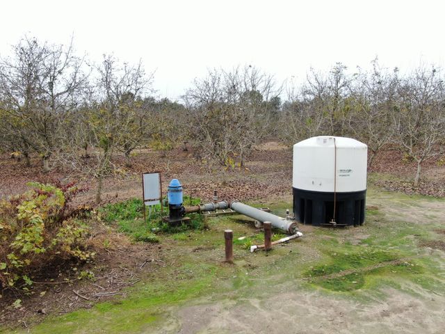 20800 Eliott Rd, Lockeford, CA 95237