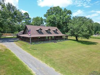 267 Mill Creek Rd, Longview, TX 75605