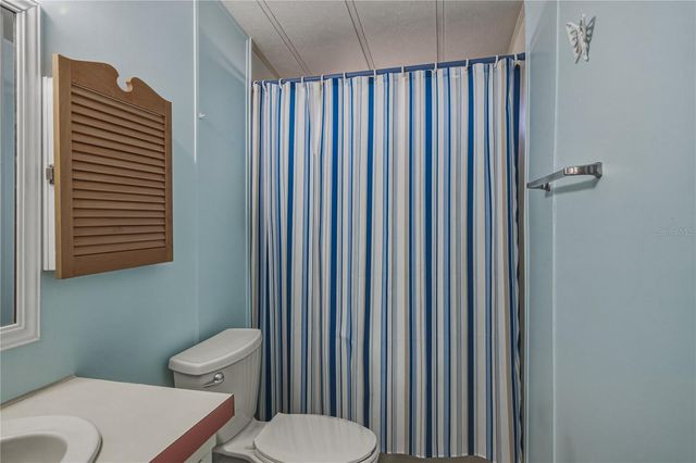 5556 RIVIERA DRIVE, Zephyrhills, FL 33541