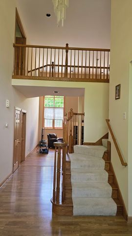 4205 Alex Drive, Crystal Lake, IL 60012