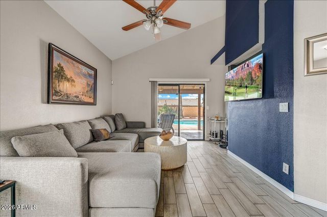 843 E AUDREY Lane, Phoenix, AZ 85022