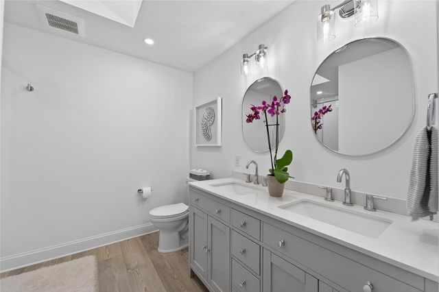 2155 HARBOURSIDE DRIVE 804, Longboat Key, FL 34228