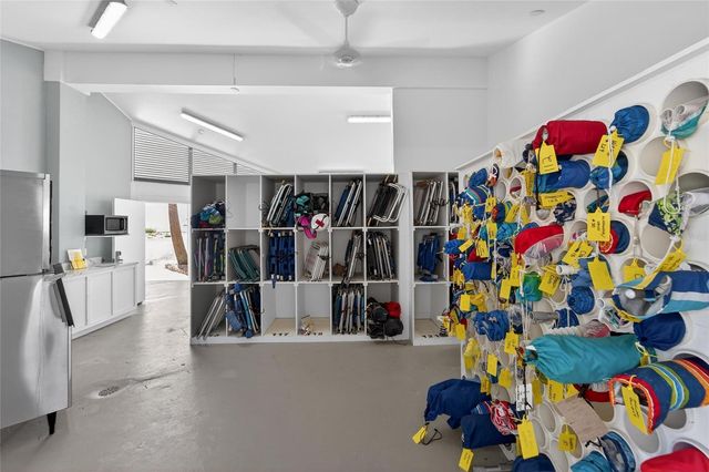 2155 HARBOURSIDE DRIVE 804, Longboat Key, FL 34228