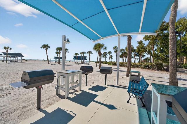 2155 HARBOURSIDE DRIVE 804, Longboat Key, FL 34228